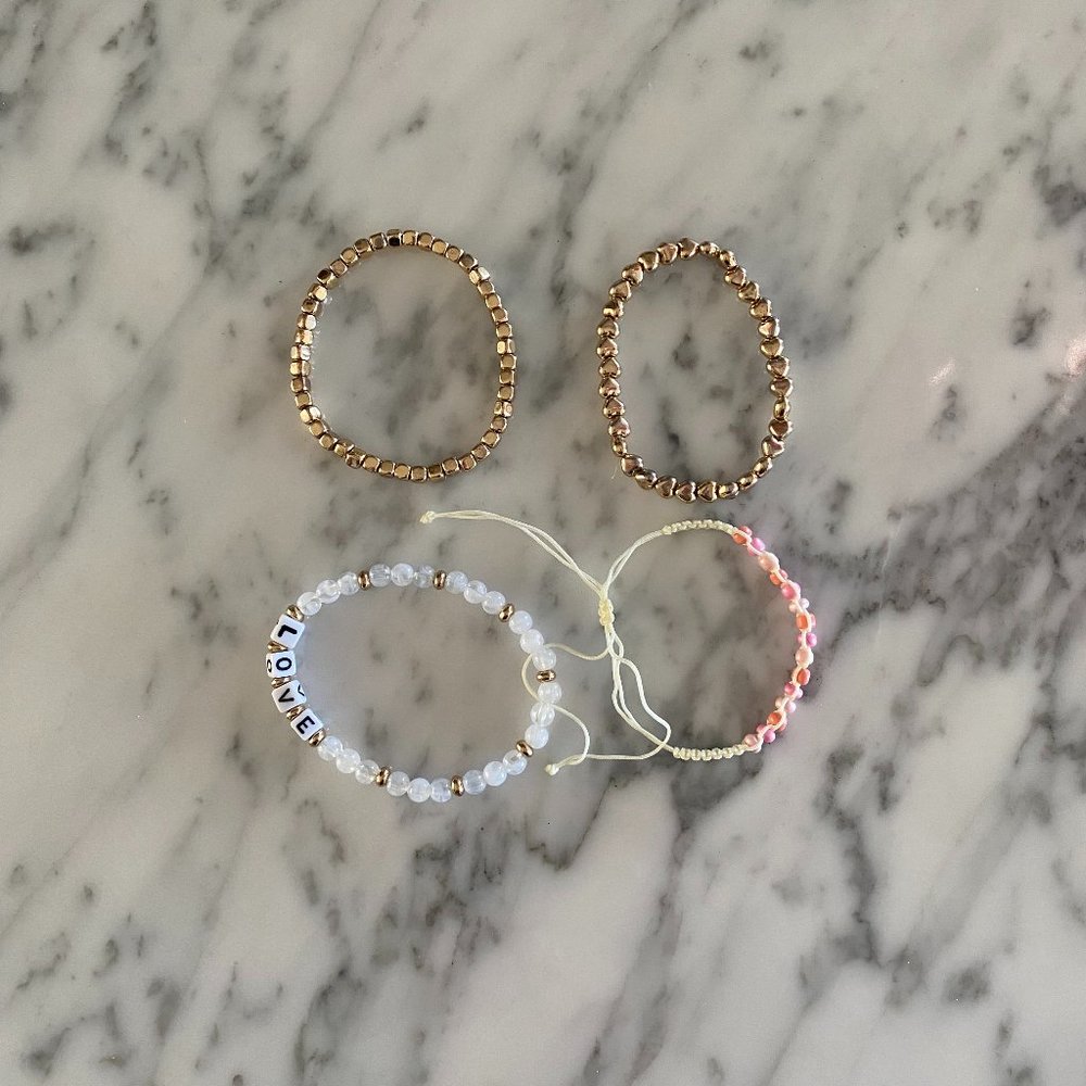 Francesca's | Bracelet Set
